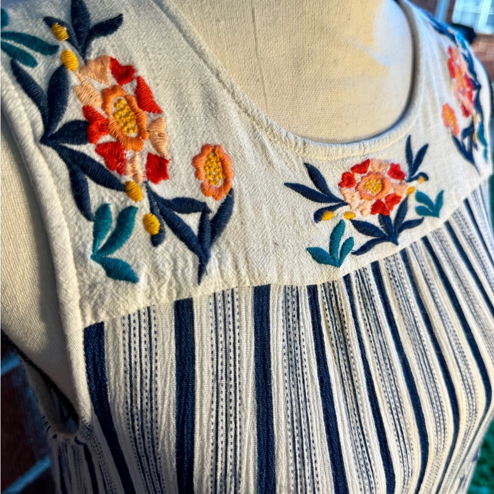 THML Embroidered Baby Doll Top Size Medium